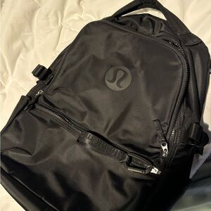 Lululemon new crew backpack